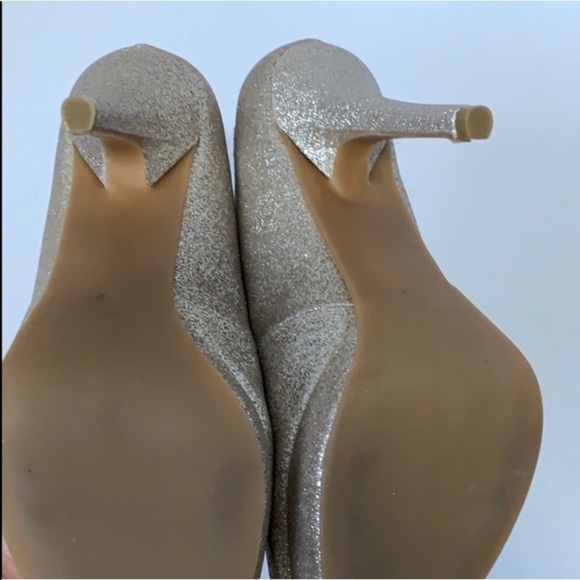 Steve Madden Gold Peep Toe Platform Heels - Picture 5 of 9